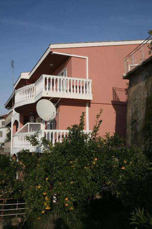 Omega Apartments Ulcinj Exterior photo